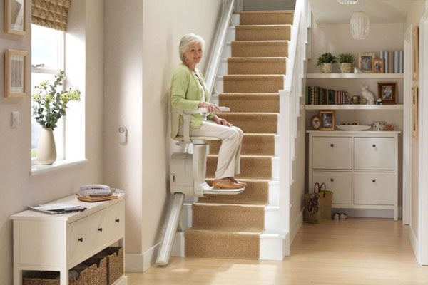 Devon-Straight-Stairlifts-Dolphin-South-West