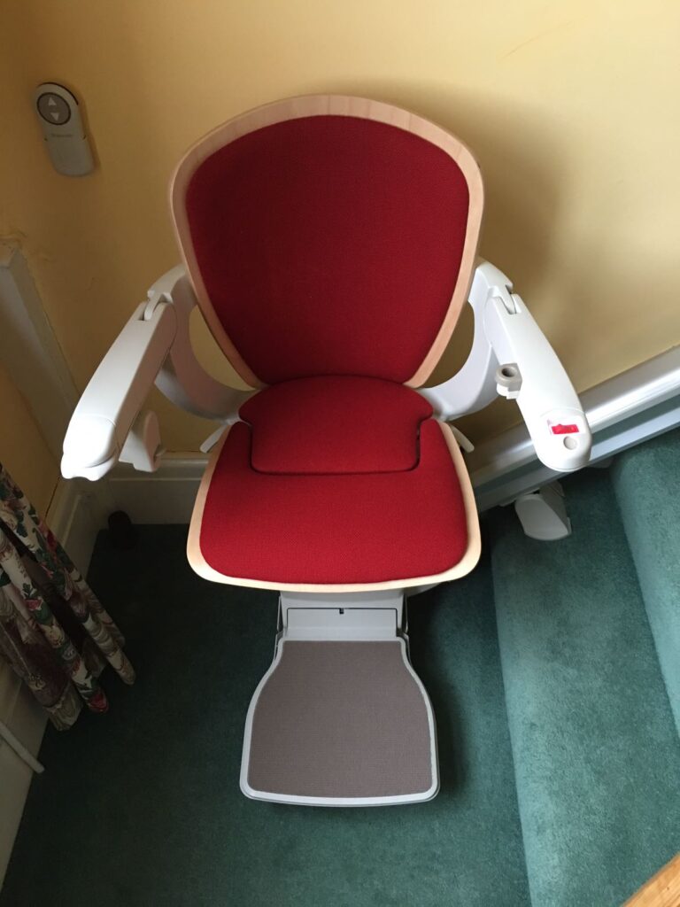 Devon-stairlift-installation-fitting-by-Dolphin-Devon-Stannah