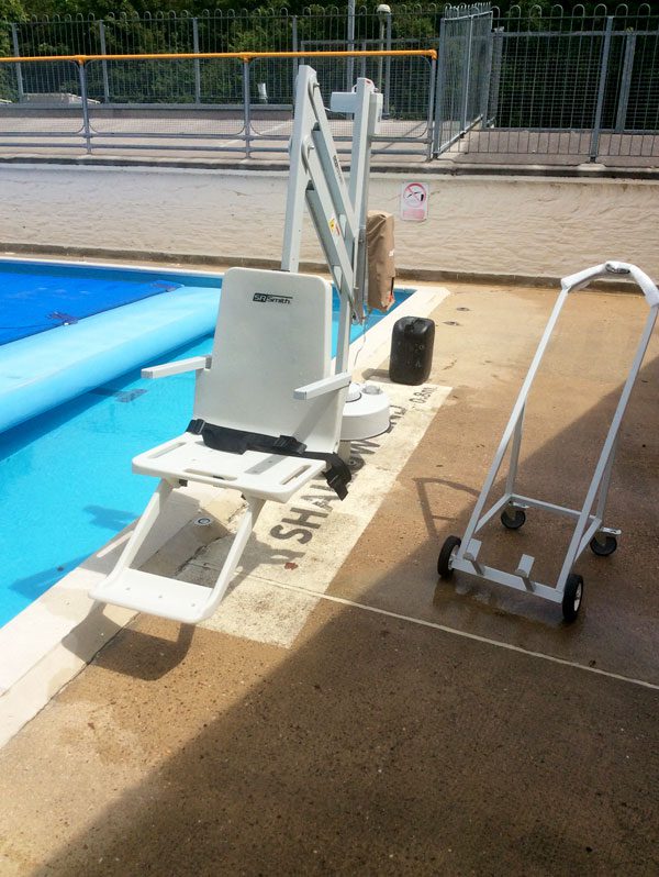 Pool-Hoist-from-Dolphin-Mobility-Solutions